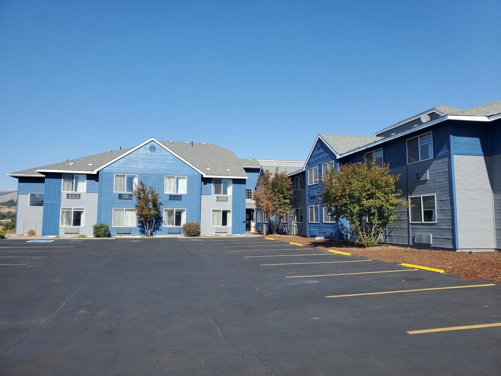 Omak Inn エクステリア 写真